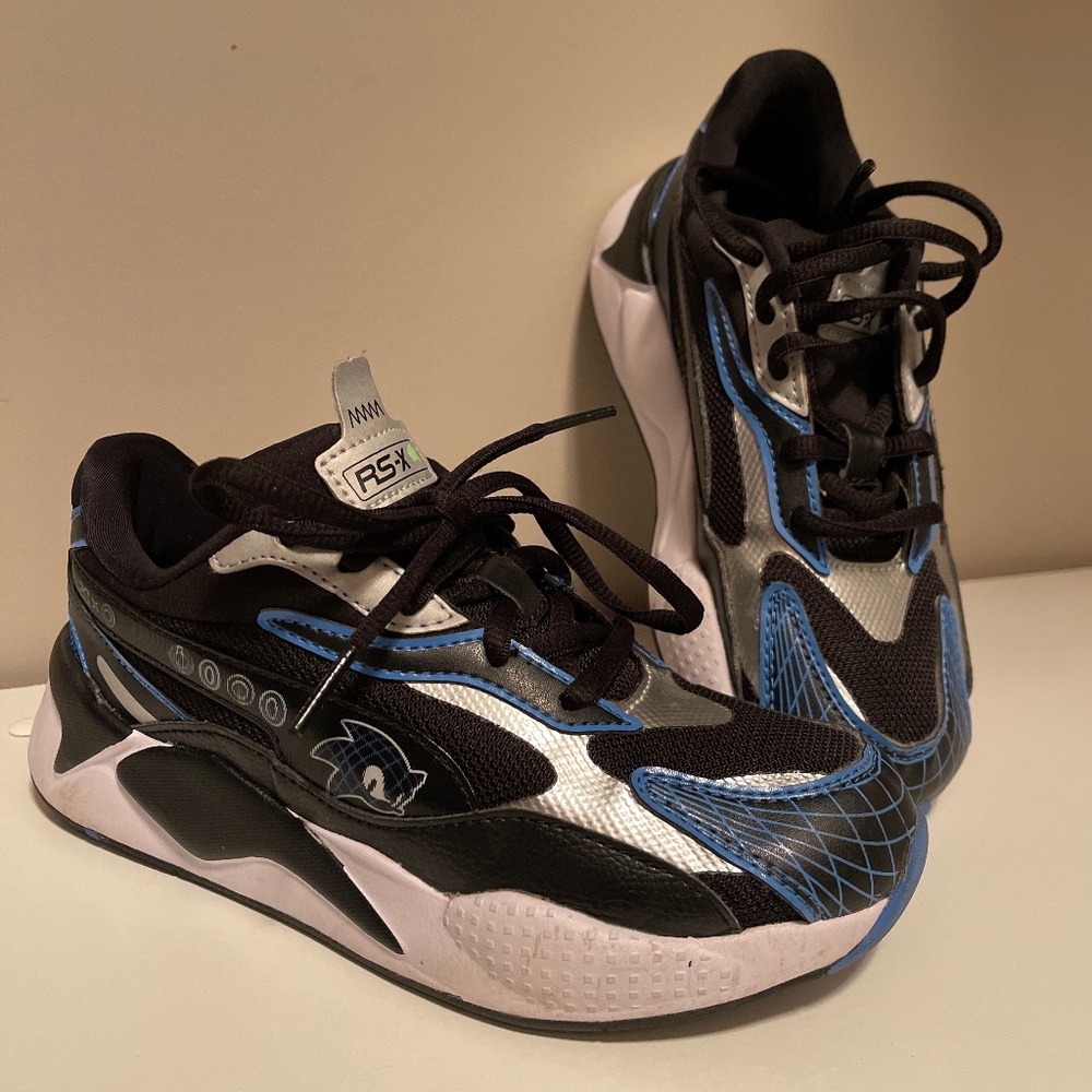 Sonic the Hedgehog shoes